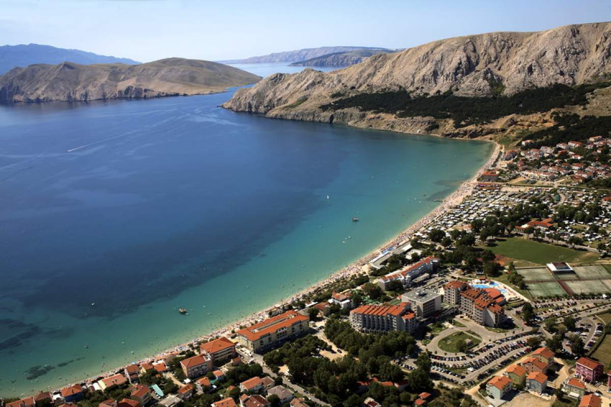 Vela plaža Baška